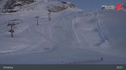 Archived webcam image showing Tuxer Fernerhaus at Hintertux Glacier on 23 Apr 2026 at 01:33