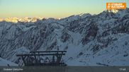 Archiviertes Webcam Bild: Stubaier Gletscher: Daunjochbahn am 26 Feb 2026 um 01:56 Uhr