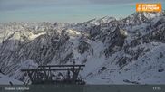 Archiviertes Webcam Bild: Stubaier Gletscher: Daunjochbahn am 26 Feb 2026 um 17:07 Uhr