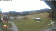 Archiviertes Webcam Bild: Hohenbogen: Talstation und Brünnlhang am 27.10.2026 um 07:28 Uhr