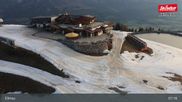 Archiviertes Webcam Bild: Ellmau: Bergstation Hartkaiserbahn am 12.04.2026 um 07:02 Uhr