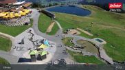 Archiviertes Webcam Bild: Ellmau: Bergstation Hartkaiserbahn am 20.09.2026 um 11:03 Uhr
