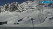 Archived webcam image showing Kaunertal Glacier View on 7 Apr 2026 at 17:26