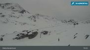 Archiviertes Webcam Bild: Kaunertaler Gletscher: Gletscherzentrum am 12.04.2026 um 15:49 Uhr