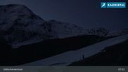 Archiviertes Webcam Bild: Kaunertaler Gletscher: Gletscherzentrum am 17.10.2026 um 07:08 Uhr