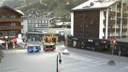 Archiviertes Webcam Bild: Zermatt: Bahnhofplatz am 16.06.2026 um 07:12 Uhr