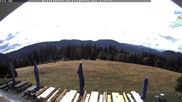 Archived webcam image showing 