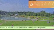 Archiviertes Webcam Bild: Bischofswiesen: Naturbad Aschauerweiher am 27.08.2026 um 10:55 Uhr