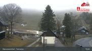 Archiviertes Webcam Bild: Oberwiesenthal - Talstation am 12.04.2026 um 19:03 Uhr