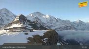Archiviertes Webcam Bild: Wengen: Bergstation Männlichen am 20.04.2026 um 07:39 Uhr