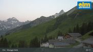 Archived webcam image showing Elm: Munggä Hüttä on 25 Jun 2026 at 05:45