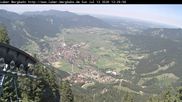 Archiviertes Webcam Bild: Laber Bergbahn: Blick nach Oberammergau am 12.07.2026 um 12:44 Uhr