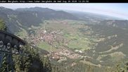 Archiviertes Webcam Bild: Laber Bergbahn: Blick nach Oberammergau am 26.08.2026 um 12:56 Uhr