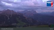 Archiviertes Webcam Bild: Kronplatz - Ausblick Skigebiet am 18.06.2026 um 21:17 Uhr