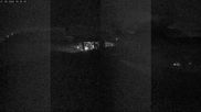 Archiviertes Webcam Bild: Ladurns: Bergstation Kabinenbahn am 21.09.2026 um 04:42 Uhr