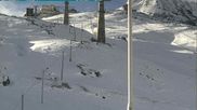 Archived webcam image showing Gondola at Stilfser Joch on 1 Apr 2026 at 08:36