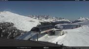 Archived webcam image showing Fassatal - Moena - mountainstation of the gondola 