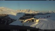 Archived webcam image showing Fassatal - Moena - mountainstation of the gondola 