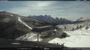 Archived webcam image showing Fassatal - Moena - mountainstation of the gondola 