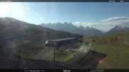 Archiviertes Webcam Bild: Fassatal - Moena - Ankunft der Gondelbahn 