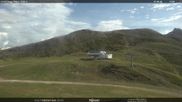 Archiviertes Webcam Bild: Fassatal - Moena - Ankunft des Sessellifts 