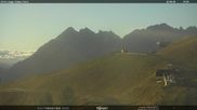 Archiviertes Webcam Bild: Fassatal - Moena - Ankunft des Sessellifts 