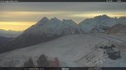 Archiviertes Webcam Bild: Fassatal - Moena - Ankunft des Sessellifts 