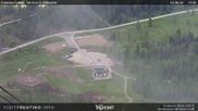 Archived webcam image showing Fassatal - San Pelegrino - panorama view of the ski-piste and liftmachinery of the 