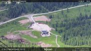 Archived webcam image showing Fassatal - San Pelegrino - panorama view of the ski-piste and liftmachinery of the 