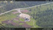 Archived webcam image showing Fassatal - San Pelegrino - panorama view of the ski-piste and liftmachinery of the 