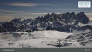 Archived webcam image showing Fassatal: San Pellegrino – top station chairlift 