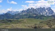 Archived webcam image showing Fassatal: San Pellegrino – top station chairlift 
