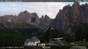 Archived webcam image showing Pozza di Fassa - Torri del Vajolet on 4 Jun 2026 at 06:02