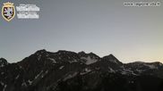 Archiviertes Webcam Bild: Courmayeur - Checrouit am 15.06.2026 um 06:24 Uhr