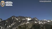 Archiviertes Webcam Bild: Courmayeur - Checrouit am 15.06.2026 um 10:24 Uhr