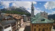 Archiviertes Webcam Bild: Cortina d'Ampezzo: Fußgängerzone am 16.05.2026 um 14:44 Uhr
