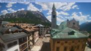 Archiviertes Webcam Bild: Cortina d'Ampezzo: Fußgängerzone am 29.05.2026 um 14:48 Uhr