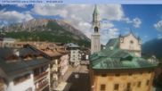 Archiviertes Webcam Bild: Cortina d'Ampezzo: Fußgängerzone am 29.05.2026 um 16:48 Uhr