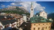 Archiviertes Webcam Bild: Cortina d'Ampezzo: Fußgängerzone am 29.05.2026 um 18:48 Uhr