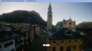 Archiviertes Webcam Bild: Cortina d'Ampezzo: Fußgängerzone am 15.09.2026 um 08:18 Uhr
