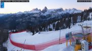 Archiviertes Webcam Bild: Cortina d'Ampezzo: Weltcup-Piste Olympia delle Tofana am 26 Feb 2026 um 07:39 Uhr