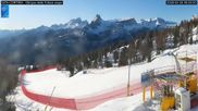 Archiviertes Webcam Bild: Cortina d'Ampezzo: Weltcup-Piste Olympia delle Tofana am 26 Feb 2026 um 08:39 Uhr