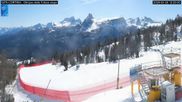Archiviertes Webcam Bild: Cortina d'Ampezzo: Weltcup-Piste Olympia delle Tofana am 26 Feb 2026 um 12:39 Uhr