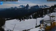 Archived webcam image showing Cortina d'Ampezzo: World Cup slope from Rifugio Duca d'Aosta on 2 Apr 2026 at 00:11