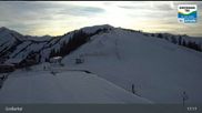 Archiviertes Webcam Bild: Großarl: Bergstation 6er Sesselbahn Harbach am 26 Feb 2026 um 17:47 Uhr