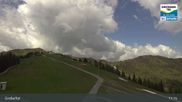Archiviertes Webcam Bild: Großarl: Bergstation 6er Sesselbahn Harbach am 28.05.2026 um 11:49 Uhr