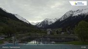 Archiviertes Webcam Bild: Sportzentrum Klosters am 18.05.2026 um 07:25 Uhr