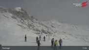 Archived webcam image showing Tux: View Rastkogel mountain on 24 Mar 2026 at 11:21