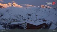 Archived webcam image showing Hintertux - Webcam Sommerberg on 18 May 2026 at 03:23