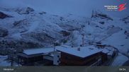 Archived webcam image showing Hintertux - Webcam Sommerberg on 11 Jun 2026 at 05:15